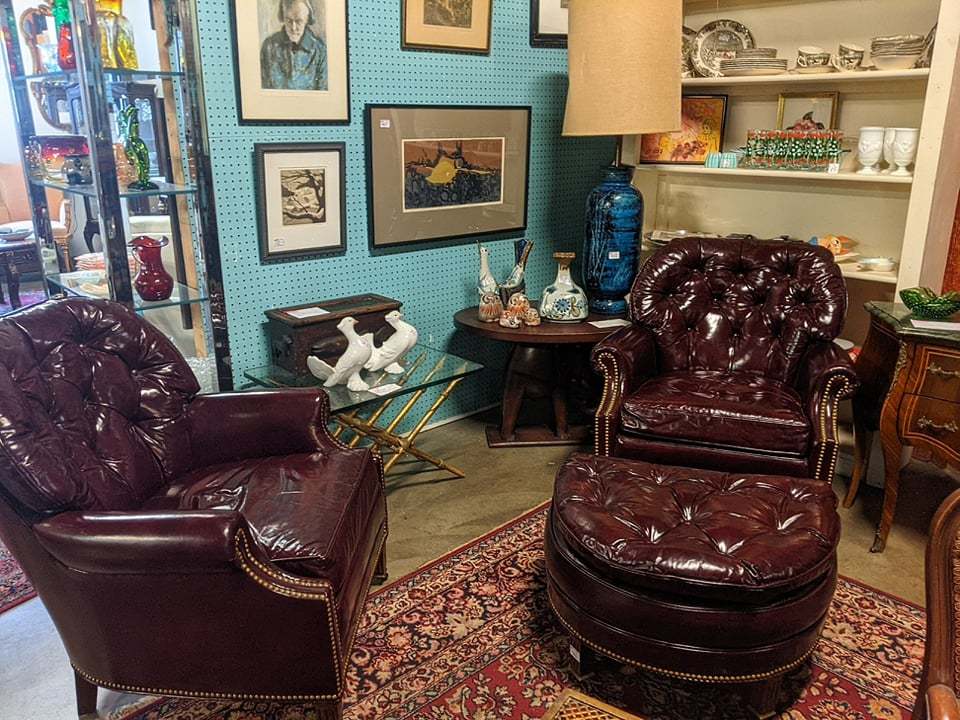 jeffs-warehouse-vintage-leather-furniture